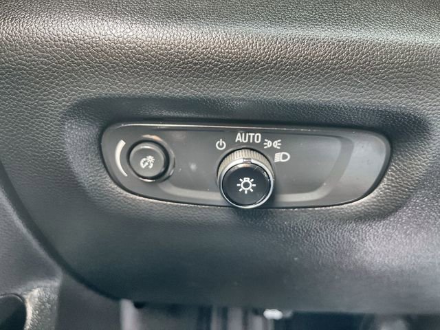 Certified 2023 Chevrolet Traverse LT image 17