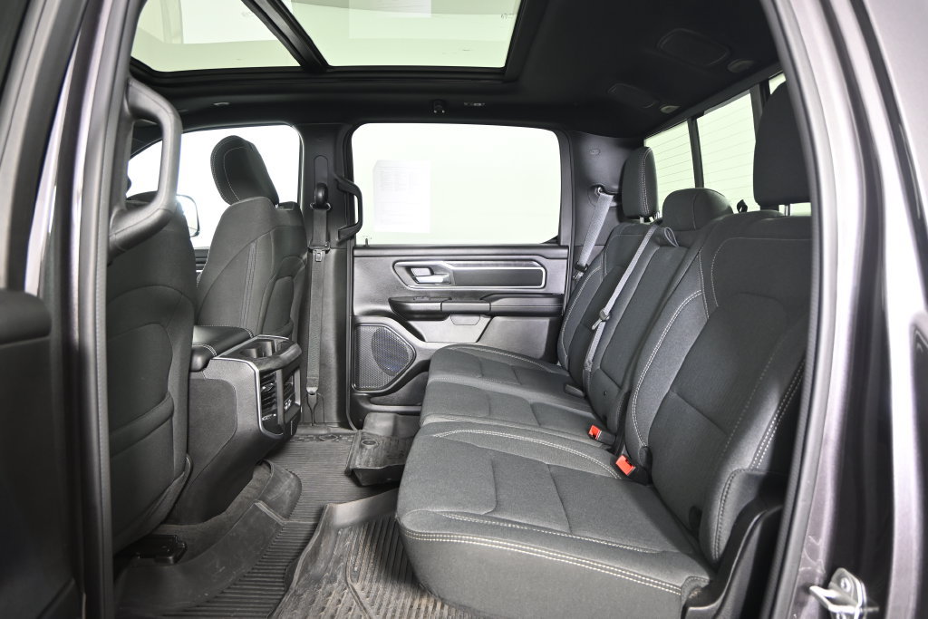 Used 2023 RAM 1500 Big Horn AWD/4WD image 17
