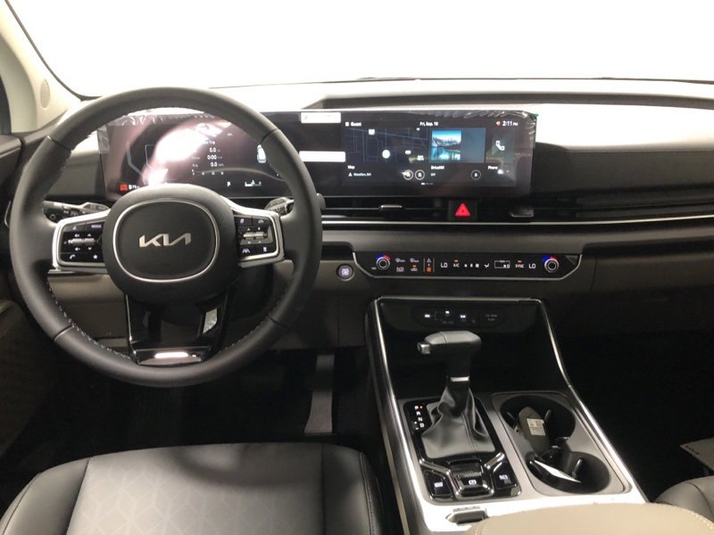 New 2026 Kia Carnival SX image 30