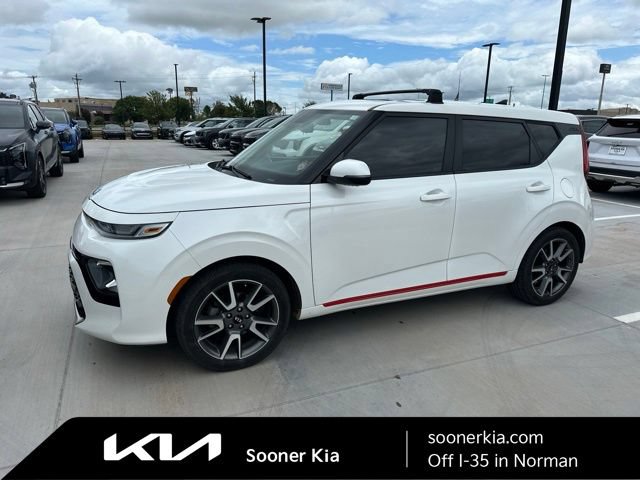Used 2021 Kia Soul GT-Line FWD image 1