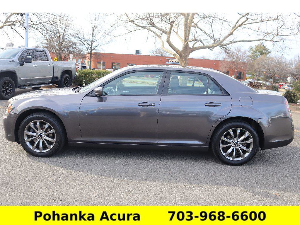 Used 2014 Chrysler 300 S image 4