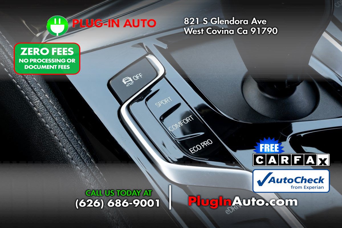Used 2019 BMW 530e xDrive w/ Premium Package AWD/4WD image 25