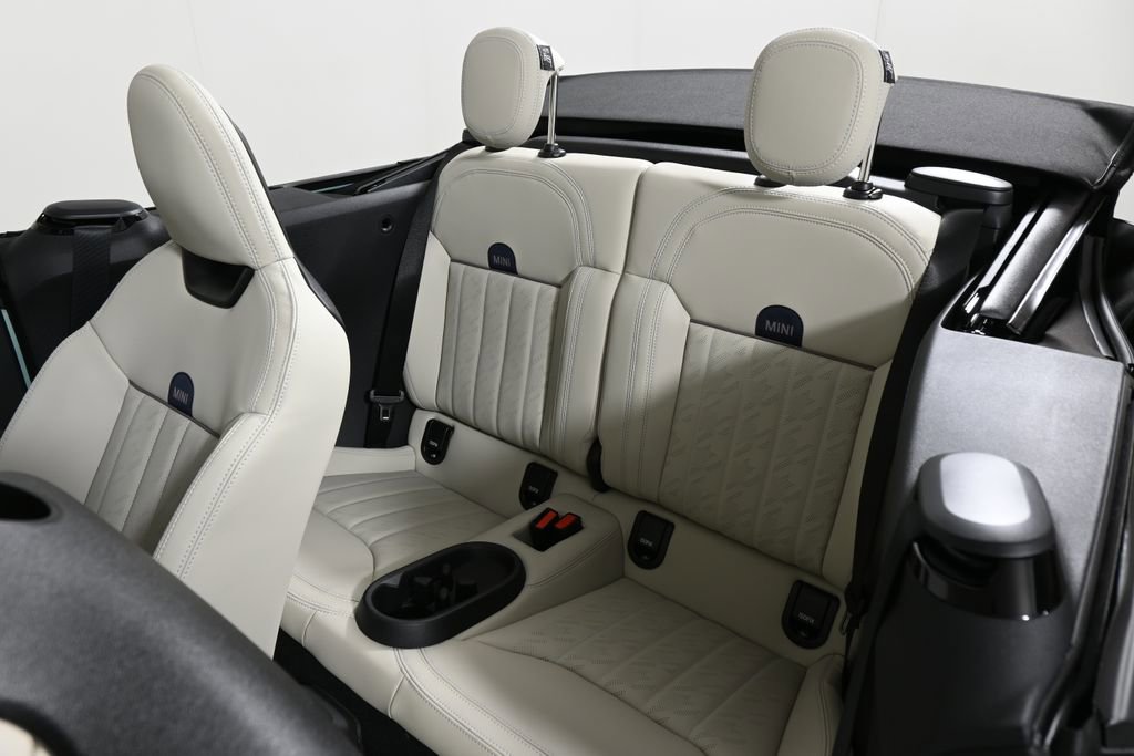 New 2026 MINI Cooper S image 30