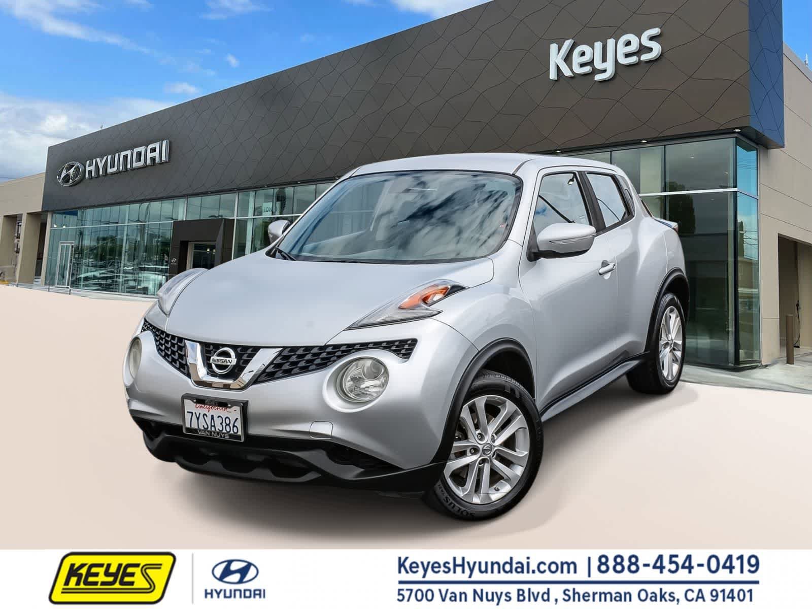 Used 2017 Nissan Juke S FWD video 1