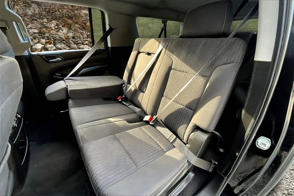Used 2020 Chevrolet Suburban LS image 21