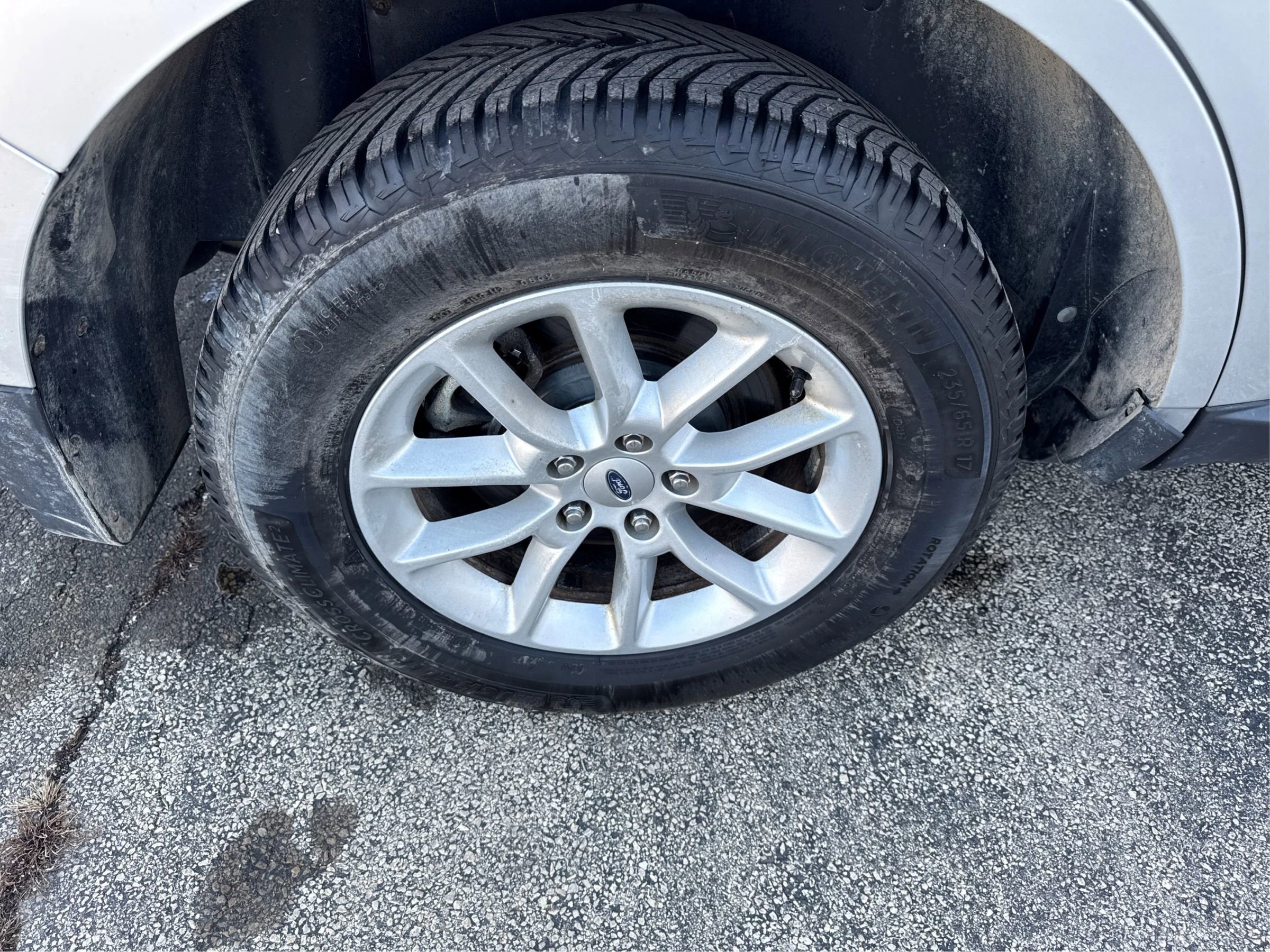 Used 2013 Ford Edge SE image 22