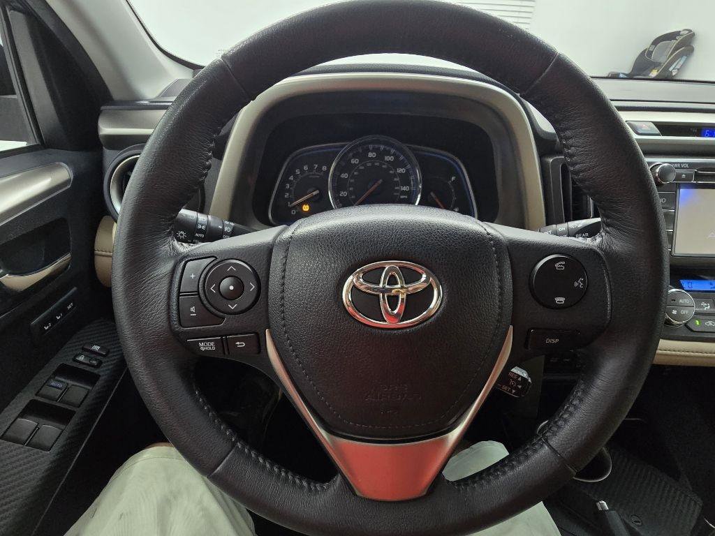 Used 2013 Toyota RAV4 Limited AWD/4WD image 24