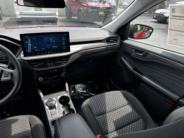 Certified 2023 Ford Escape Active w/ Tech Pack #1 AWD/4WD image 17