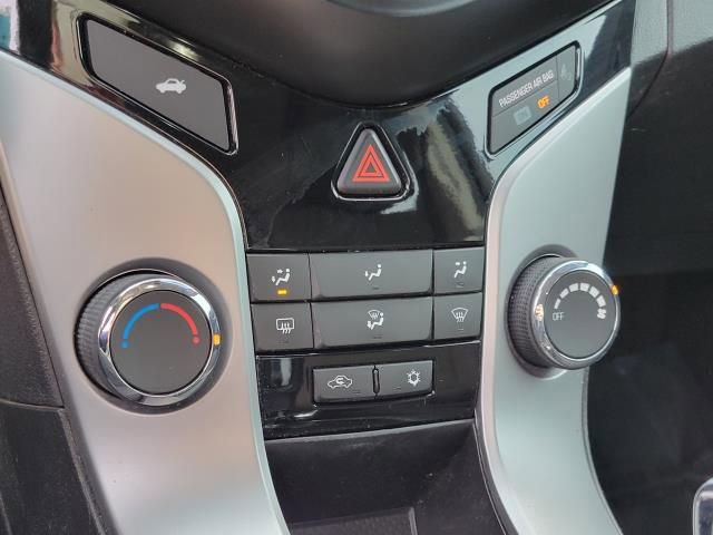 Used 2015 Chevrolet Cruze LT FWD image 25