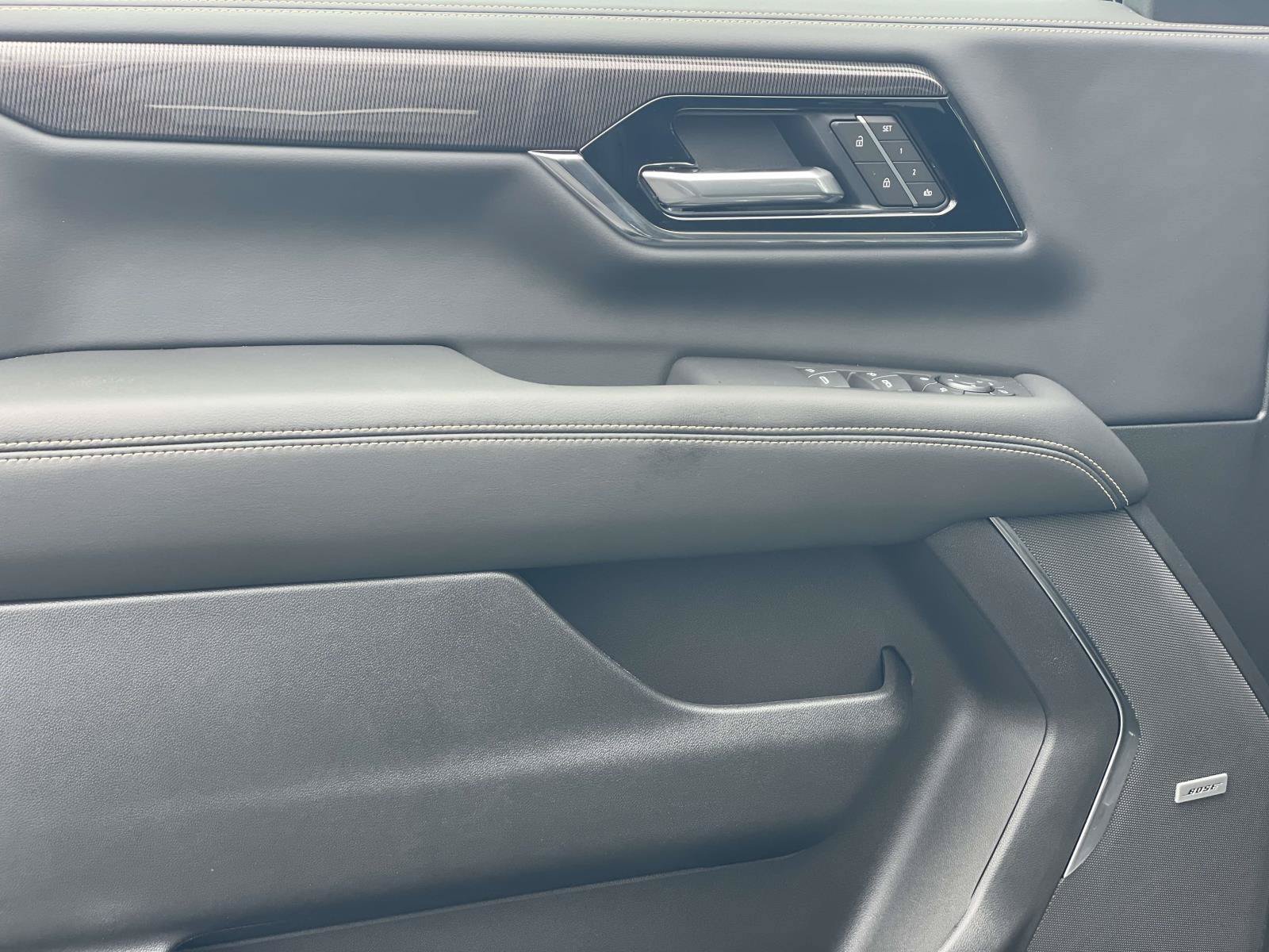 New 2026 GMC Yukon XL Elevation RWD image 19