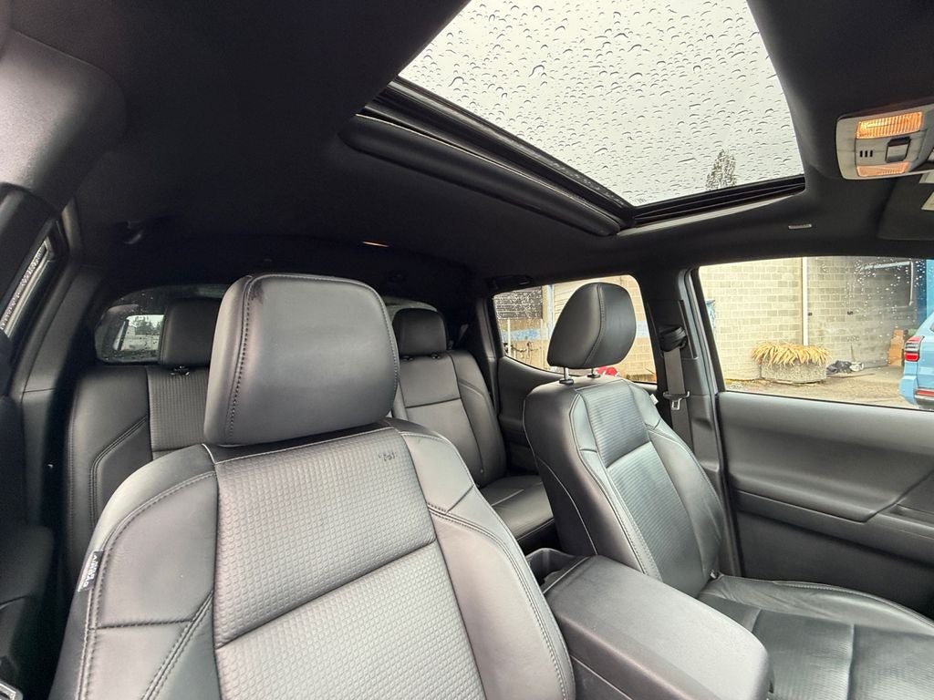 Used 2019 Toyota Tacoma TRD Off-Road AWD/4WD image 27