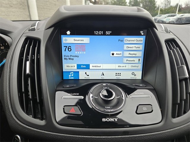 Used 2019 Ford Escape Titanium image 18