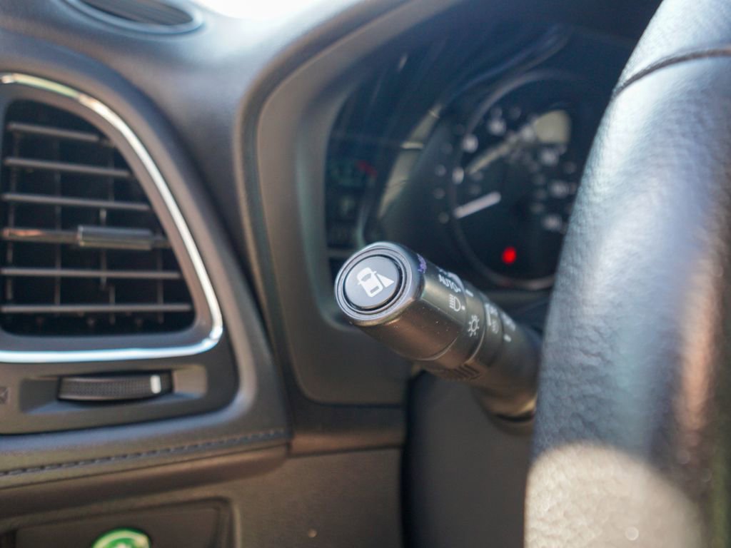 Used 2022 Honda HR-V EX-L image 16