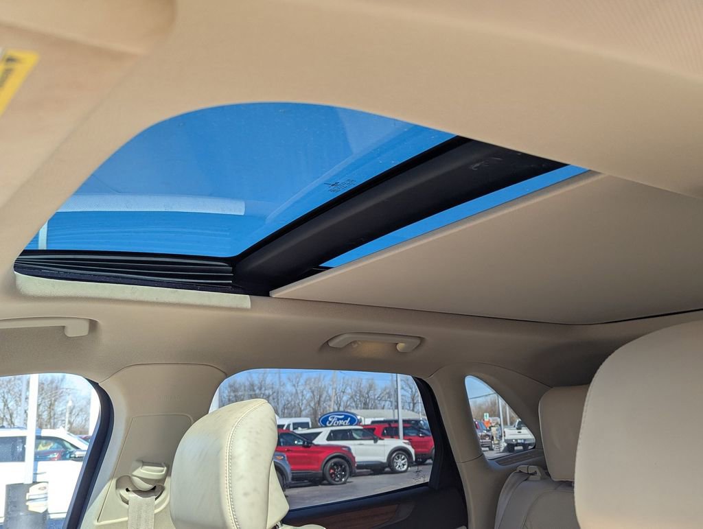 Used 2016 Lincoln MKC Reserve image 22