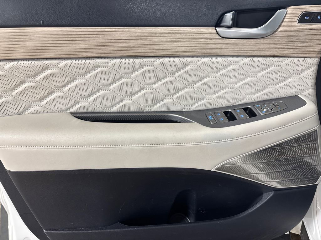 Used 2022 Hyundai Palisade Calligraphy image 26