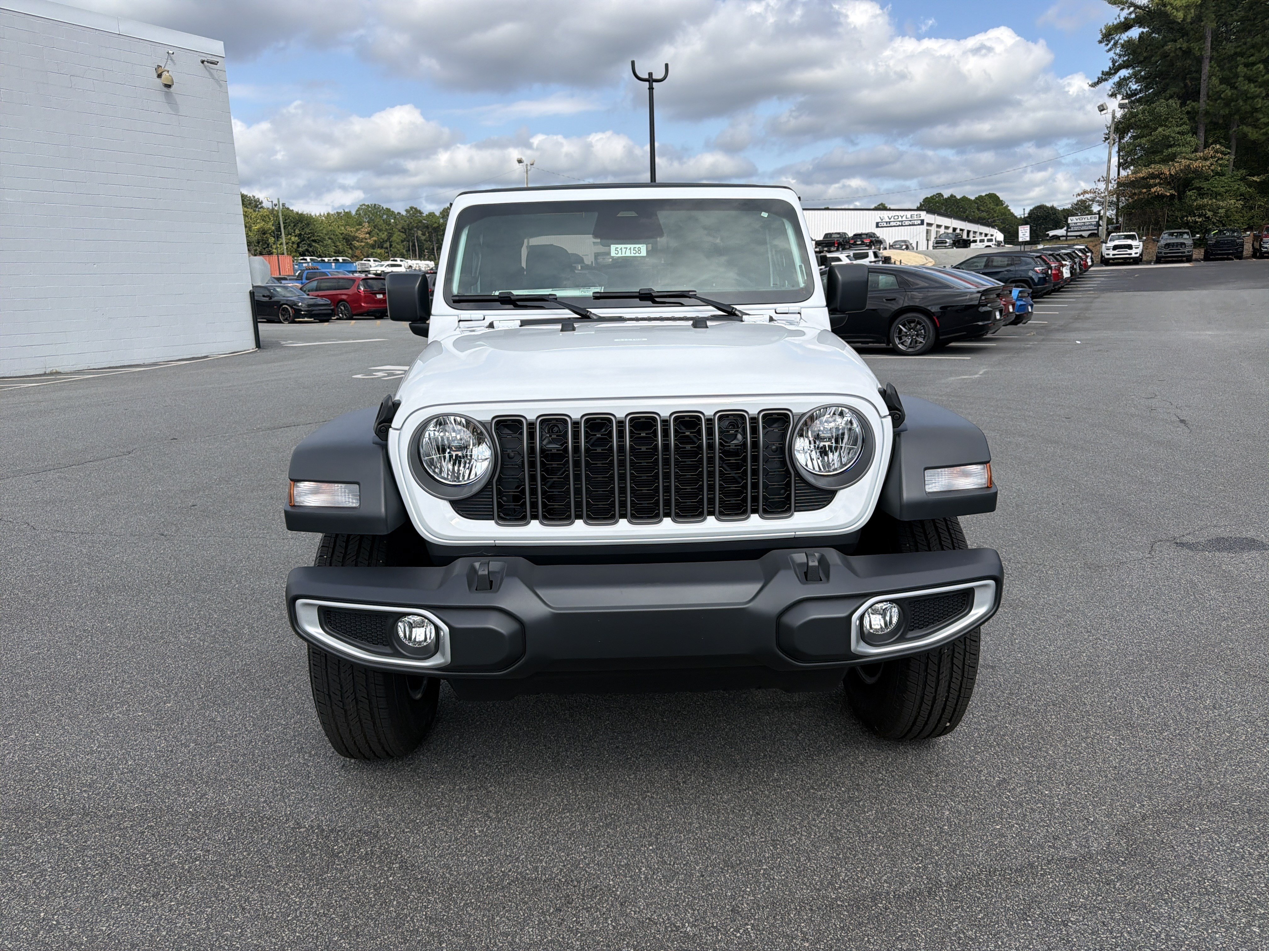 New 2027 Jeep Gladiator Sport AWD/4WD image 2