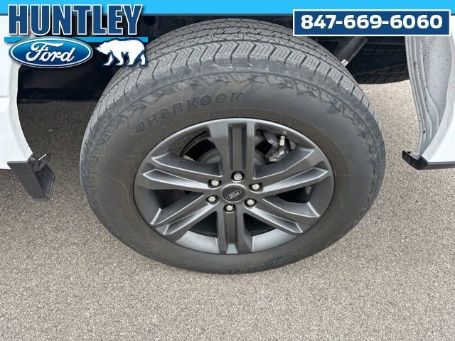 Used 2023 Ford F150 Lariat w/ Equipment Group 502A High image 8