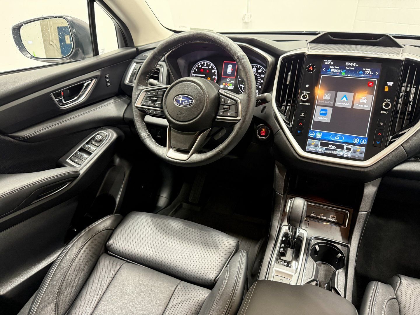 Used 2024 Subaru Ascent Limited w/ Technology Package image 36