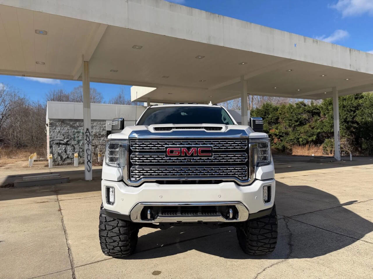 Used 2020 GMC Sierra 2500 Denali w/ Denali Ultimate Package image 2