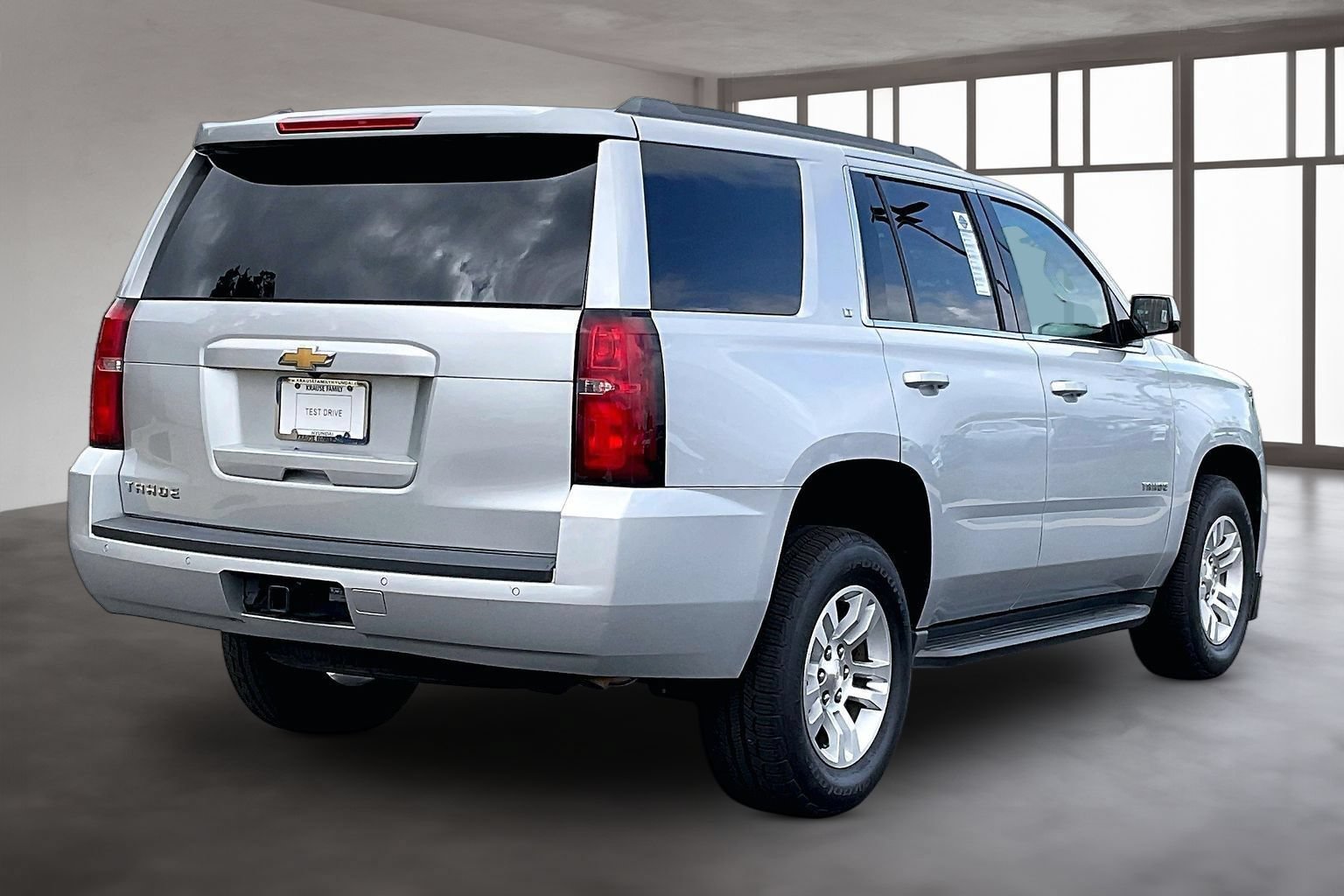 Used 2017 Chevrolet Tahoe LT RWD image 6