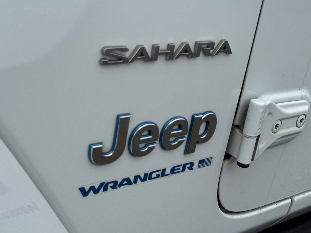 Used 2023 Jeep Wrangler Unlimited Sahara w/ Cold Weather Group AWD/4WD image 22