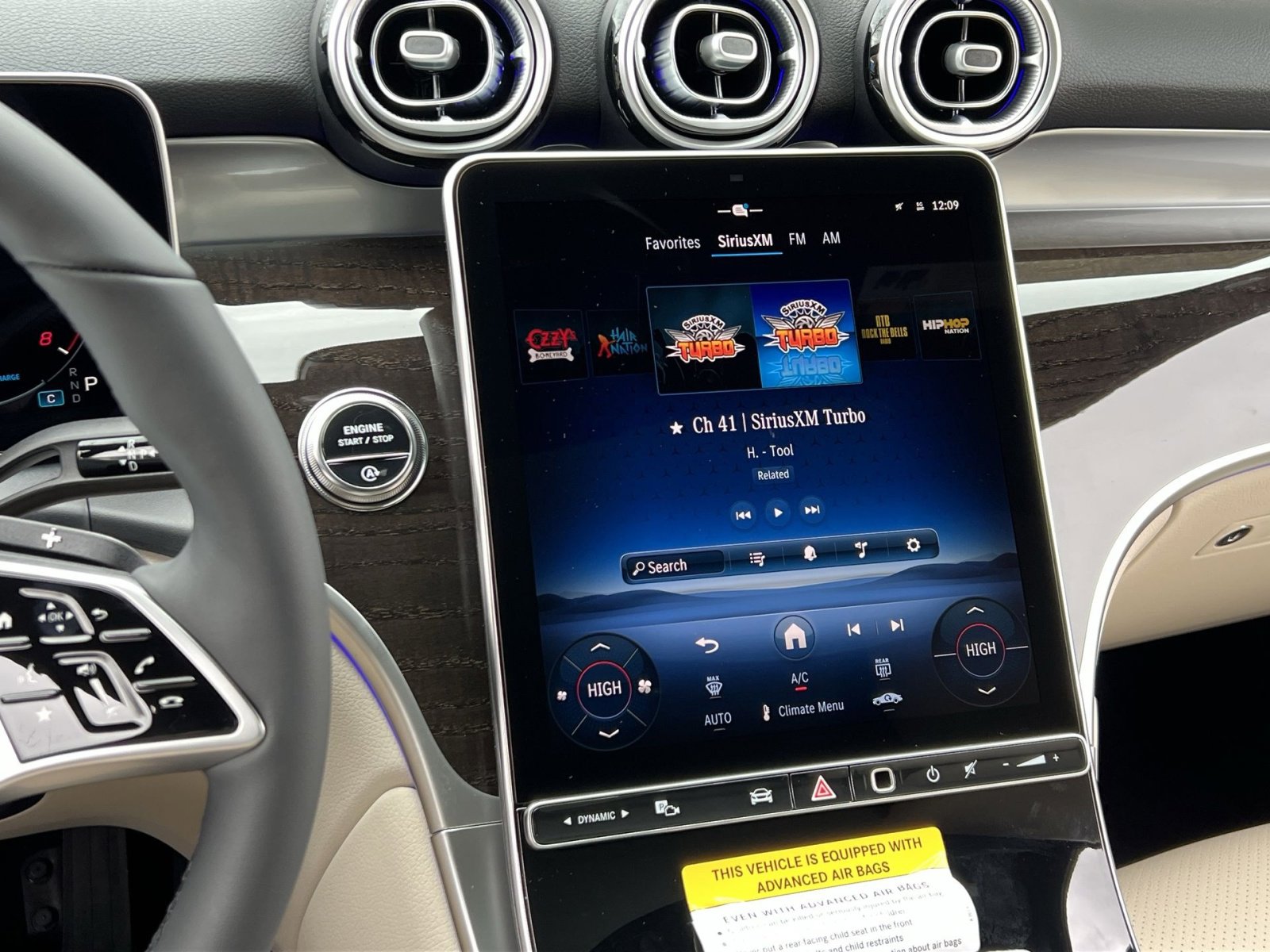 New 2026 Mercedes-Benz GLC 300 4MATIC image 16