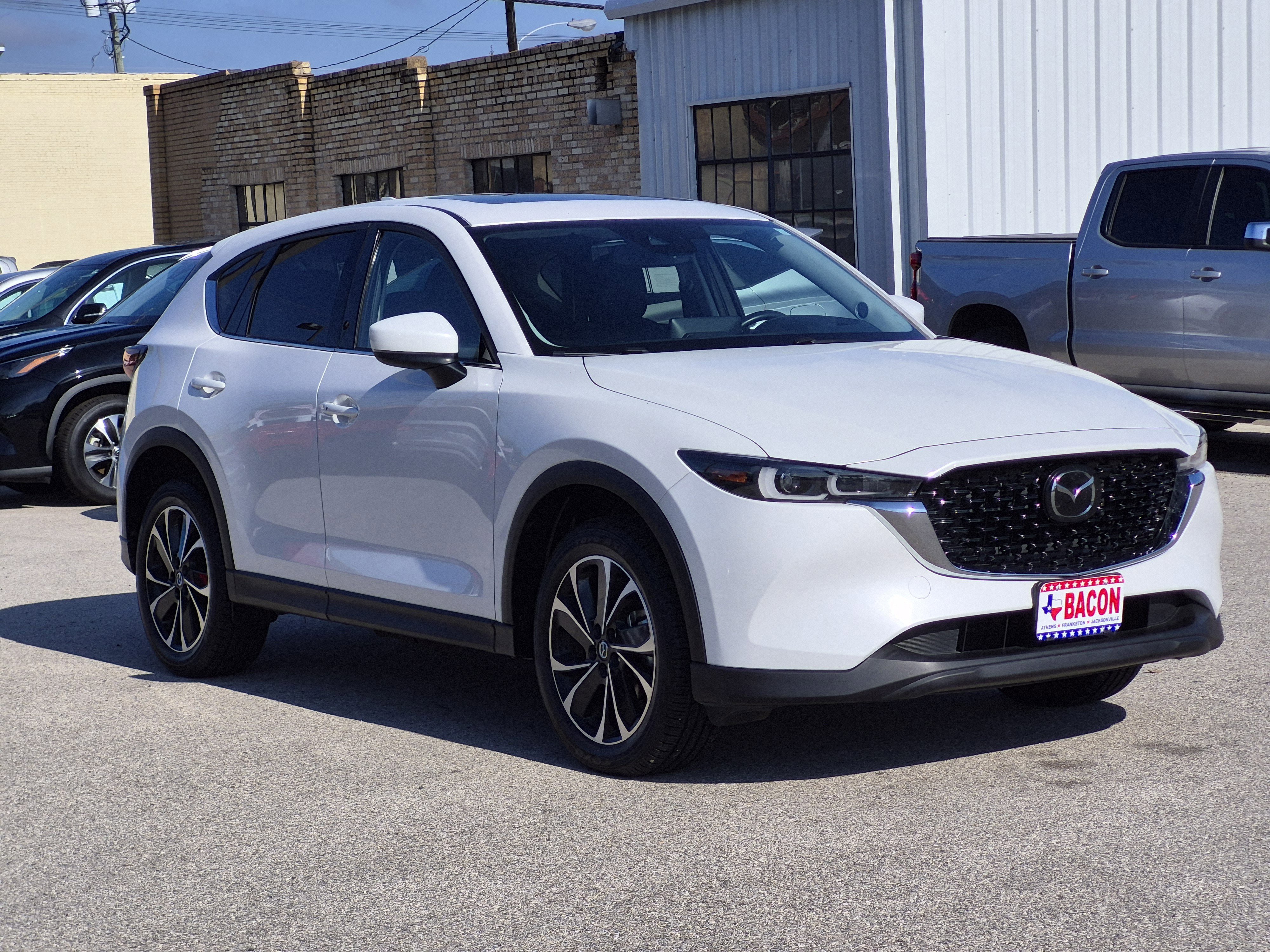 Used 2023 MAZDA CX-5 AWD 2.5 S w/ Premium Plus Pkg image 3