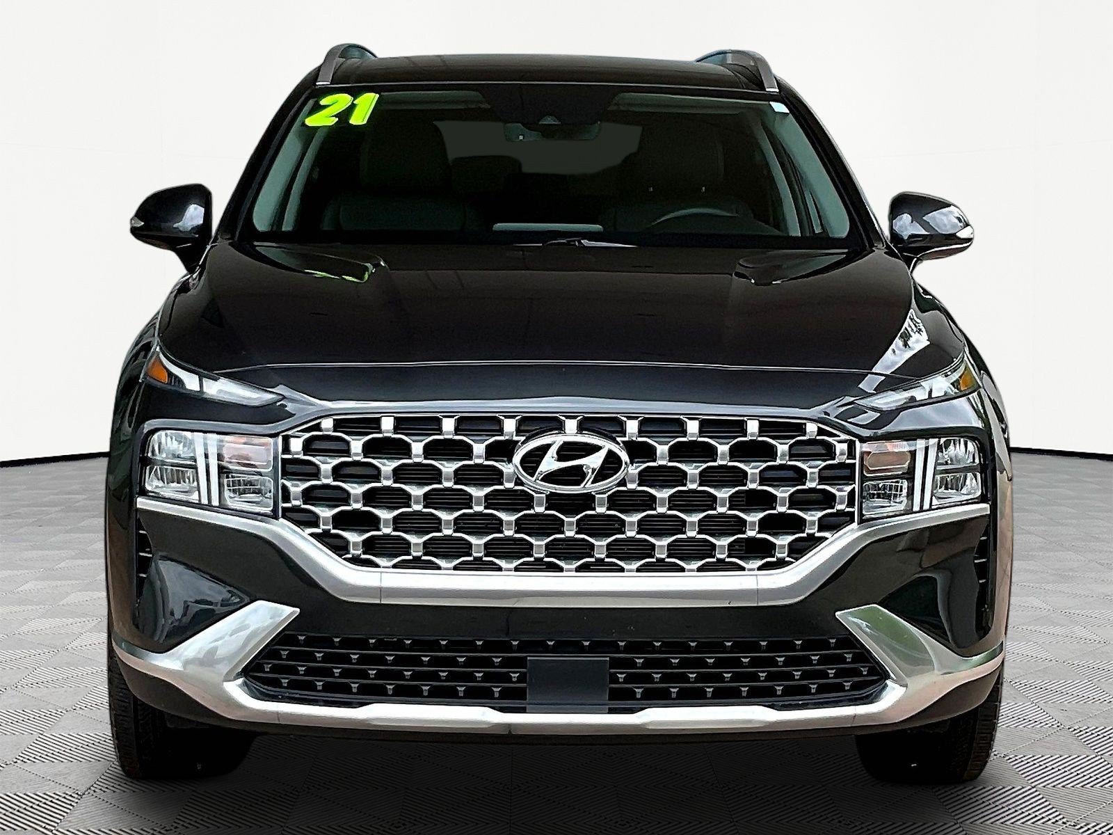 Used 2021 Hyundai Santa Fe SEL w/ Convenience + Premium Package AWD/4WD image 2