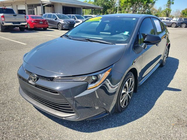 Used 2026 Toyota Corolla LE FWD image 14