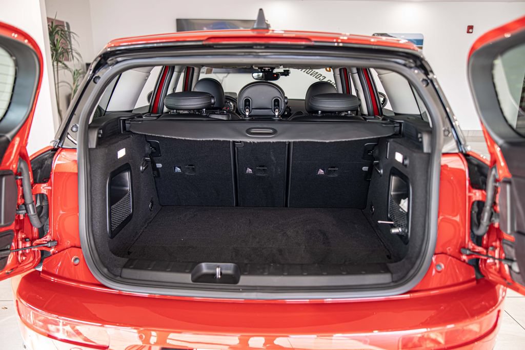 Used 2018 MINI Cooper Clubman ALL4 AWD/4WD image 15
