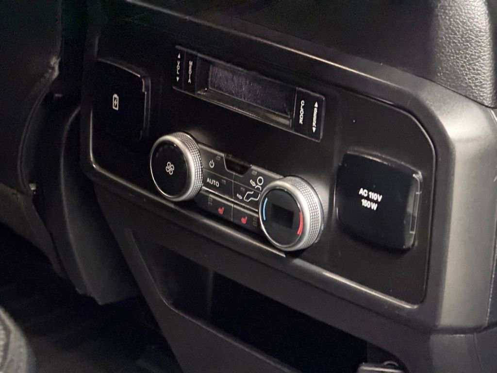 Used 2020 Ford Expedition Max Limited image 27