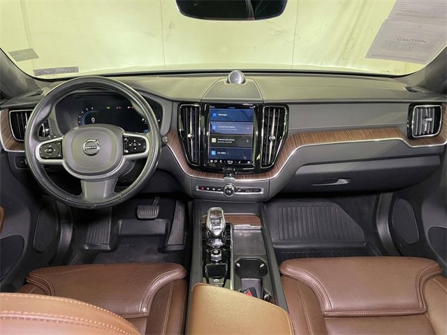 Used 2022 Volvo XC60 T8 Inscription w/ Advanced Package image 23