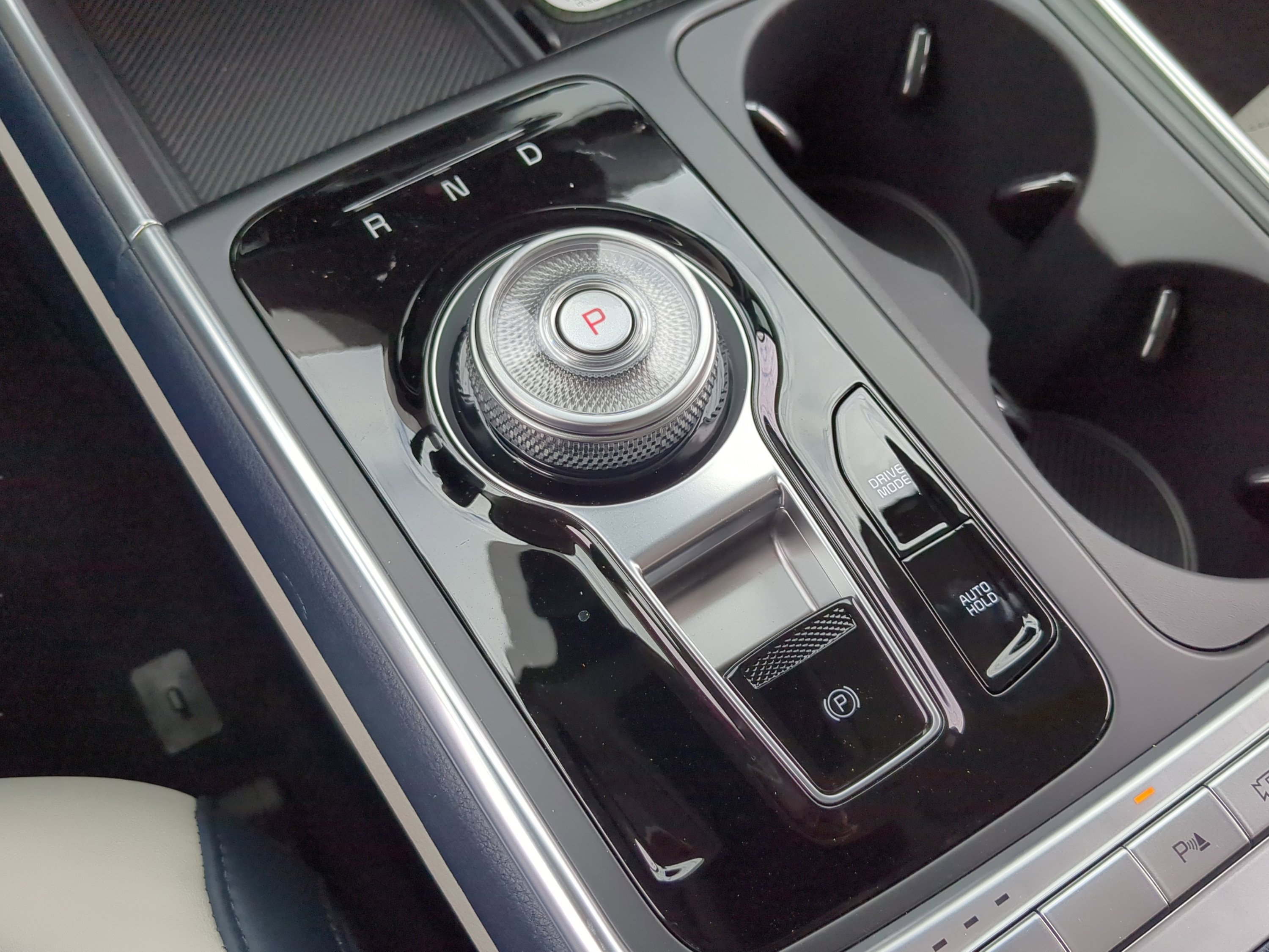 New 2026 Kia Carnival EX FWD image 11