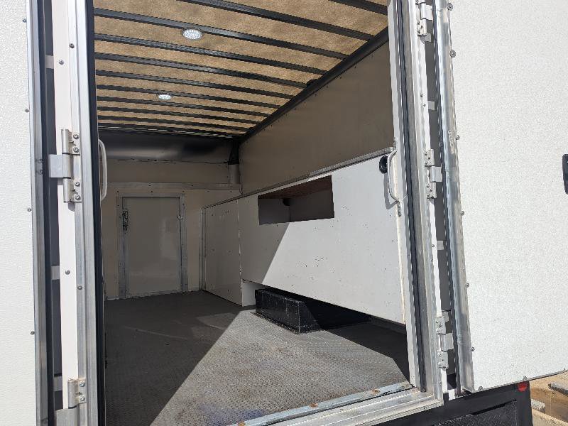 Used 2022 GMC Savana 3500 w/ Power Convenience Package image 11