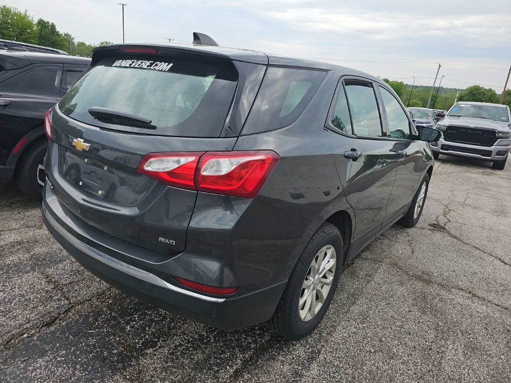 Used 2018 Chevrolet Equinox LS AWD/4WD image 15
