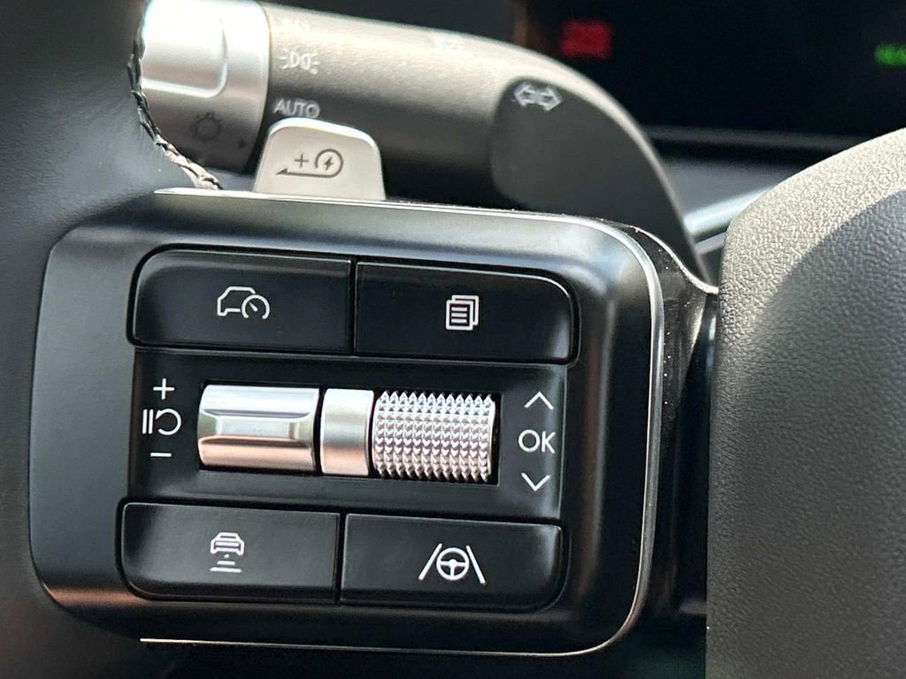 New 2026 Hyundai Ioniq 9 SE AWD/4WD image 29