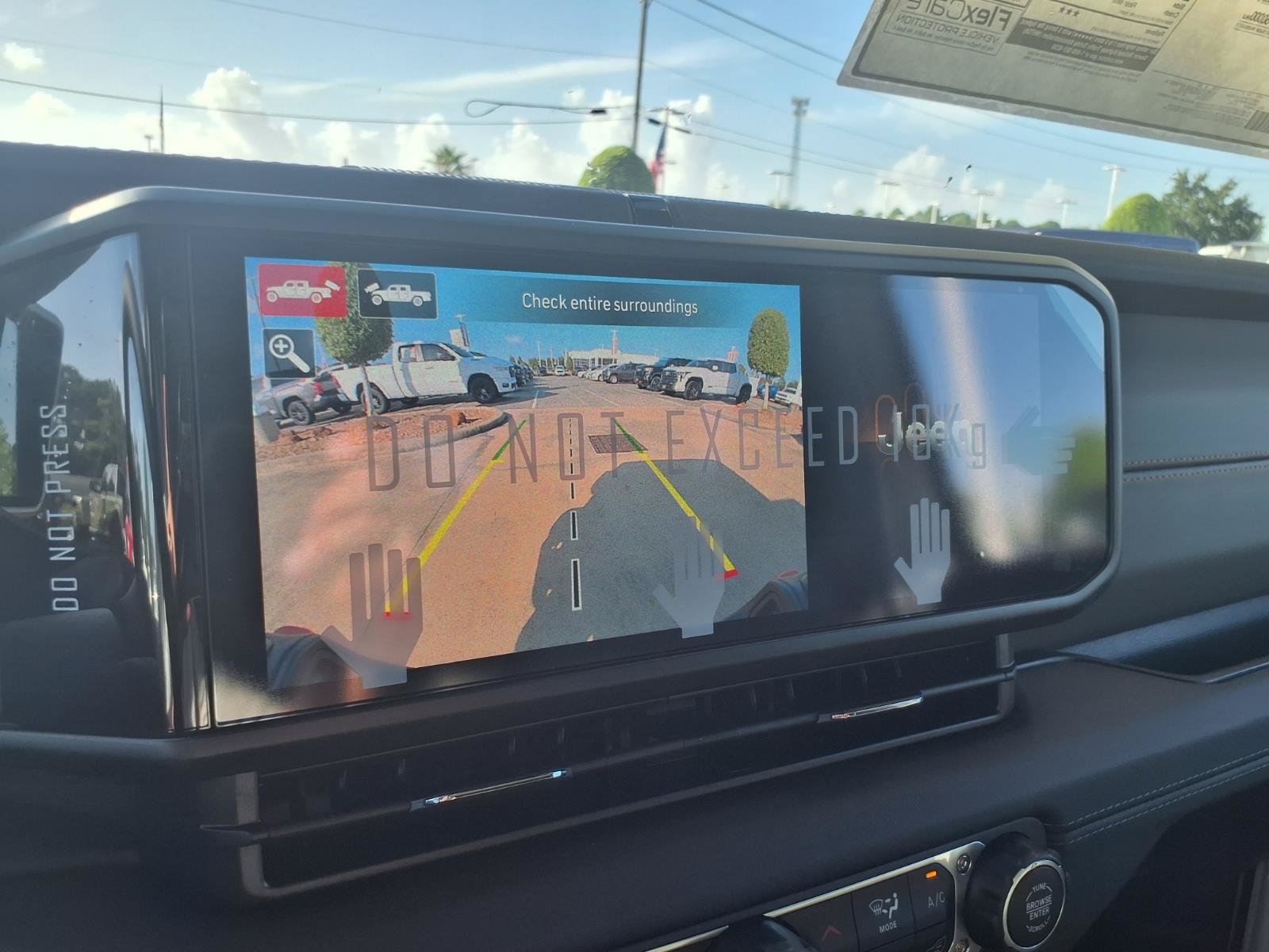 New 2026 Jeep Gladiator Mojave AWD/4WD image 16