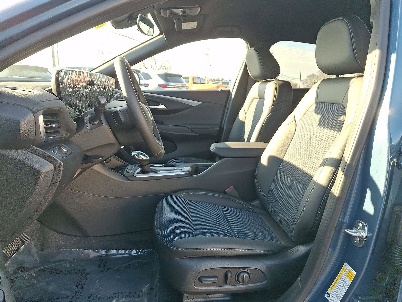 New 2026 Buick Envista Preferred w/ Convenience I Package FWD image 7