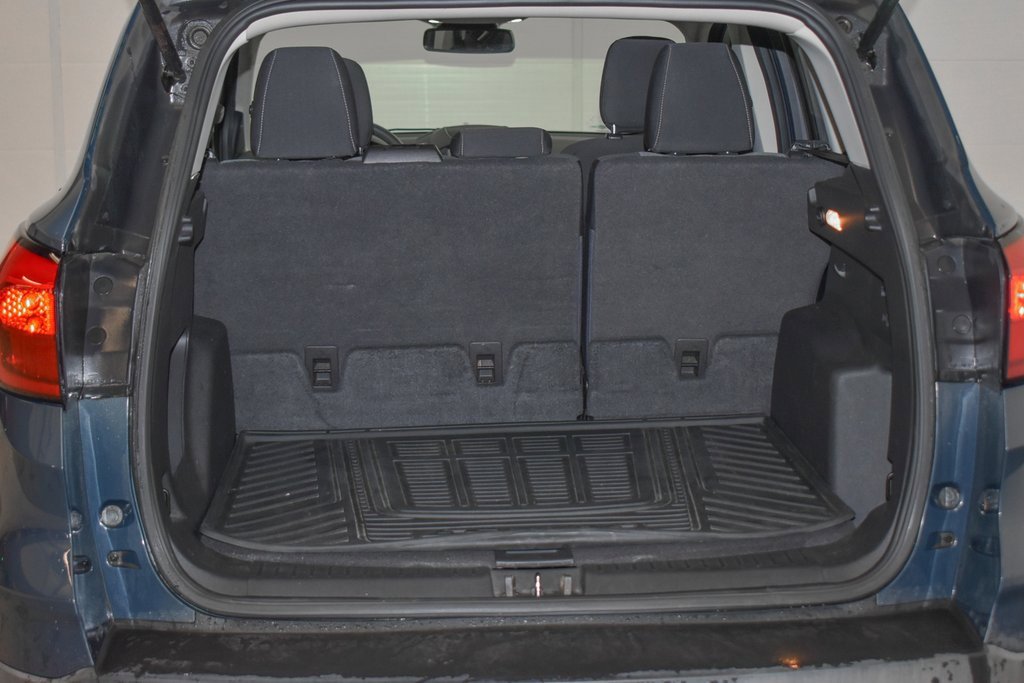 Used 2019 Ford Escape SE image 23