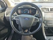 Used 2019 Ford Fusion SE image 5