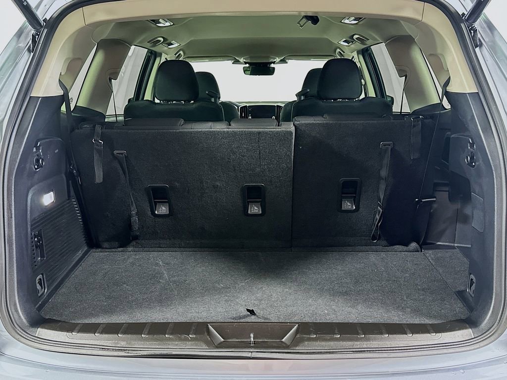Used 2025 Subaru Ascent Premium image 16
