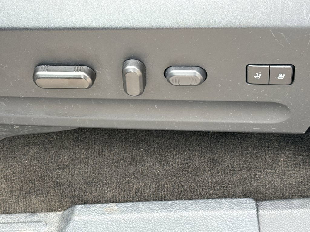 Used 2017 Ford Expedition Platinum image 23