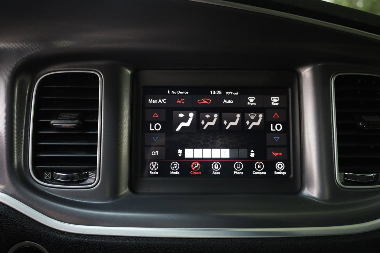 Used 2020 Dodge Charger R/T RWD image 24