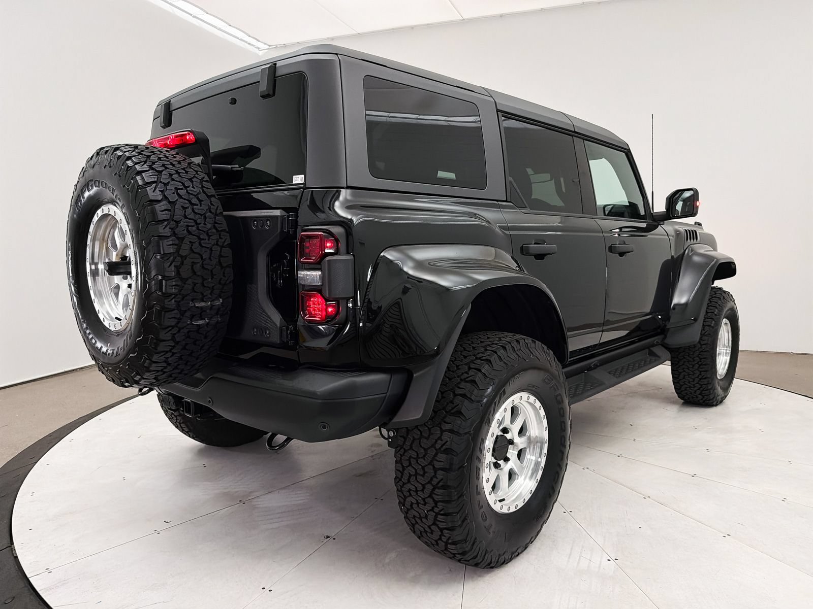 Used 2024 Ford Bronco Raptor AWD/4WD image 38