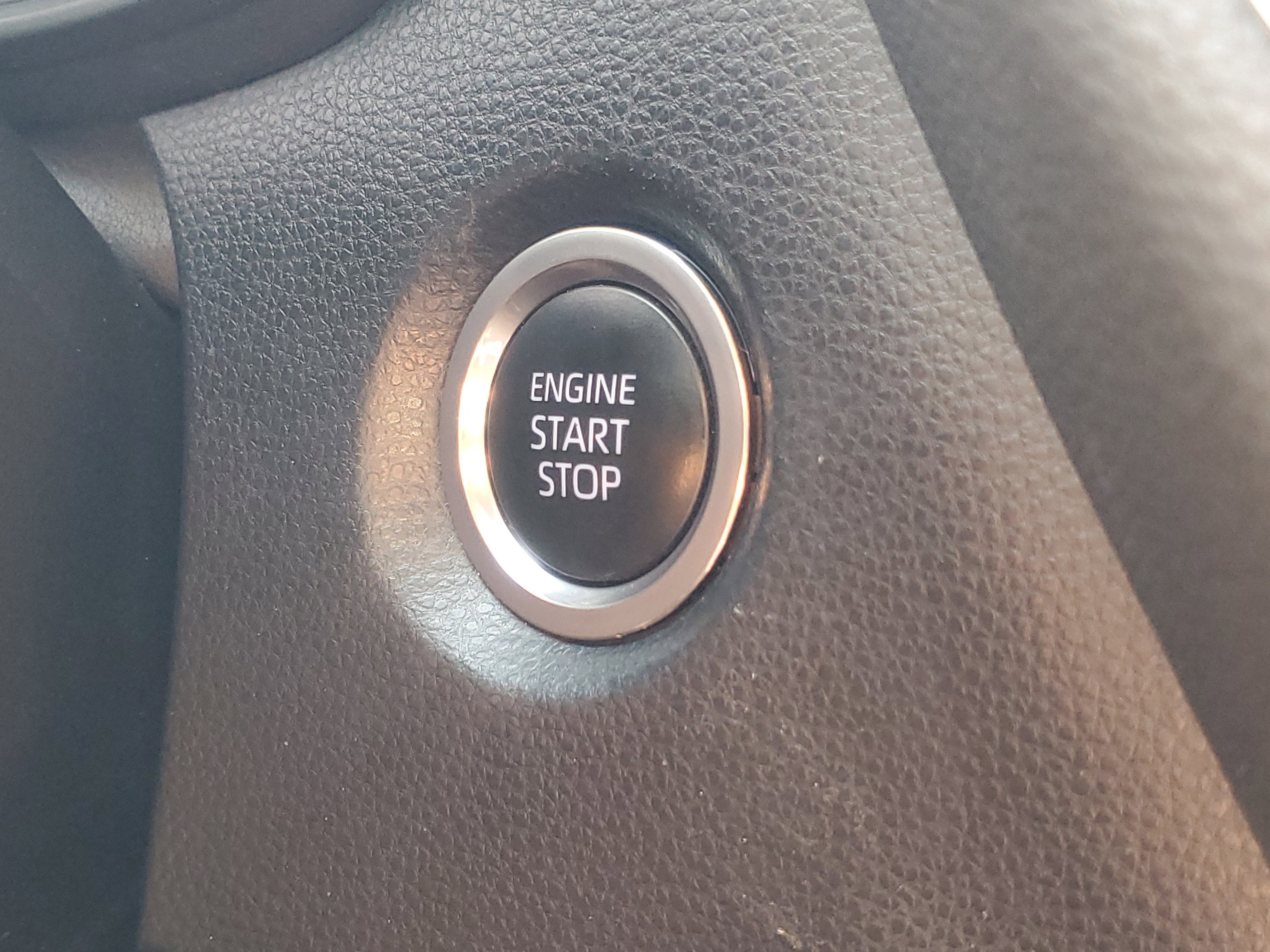 Used 2022 Toyota Corolla LE w/ LE Premium Package FWD image 30