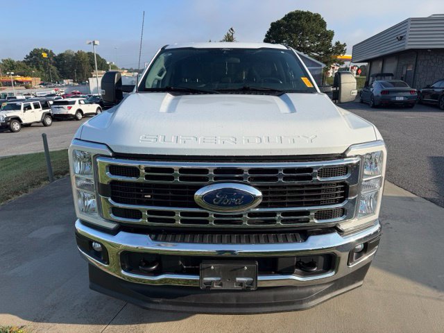 Used 2024 Ford F250 XLT w/ FX4 Off-Road Package AWD/4WD image 2