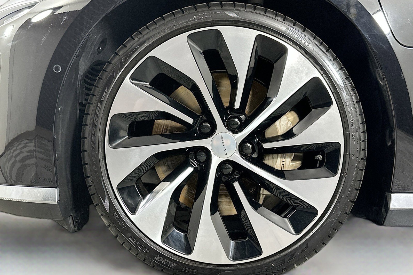 Used 2022 Lucid Air Grand Touring image 11