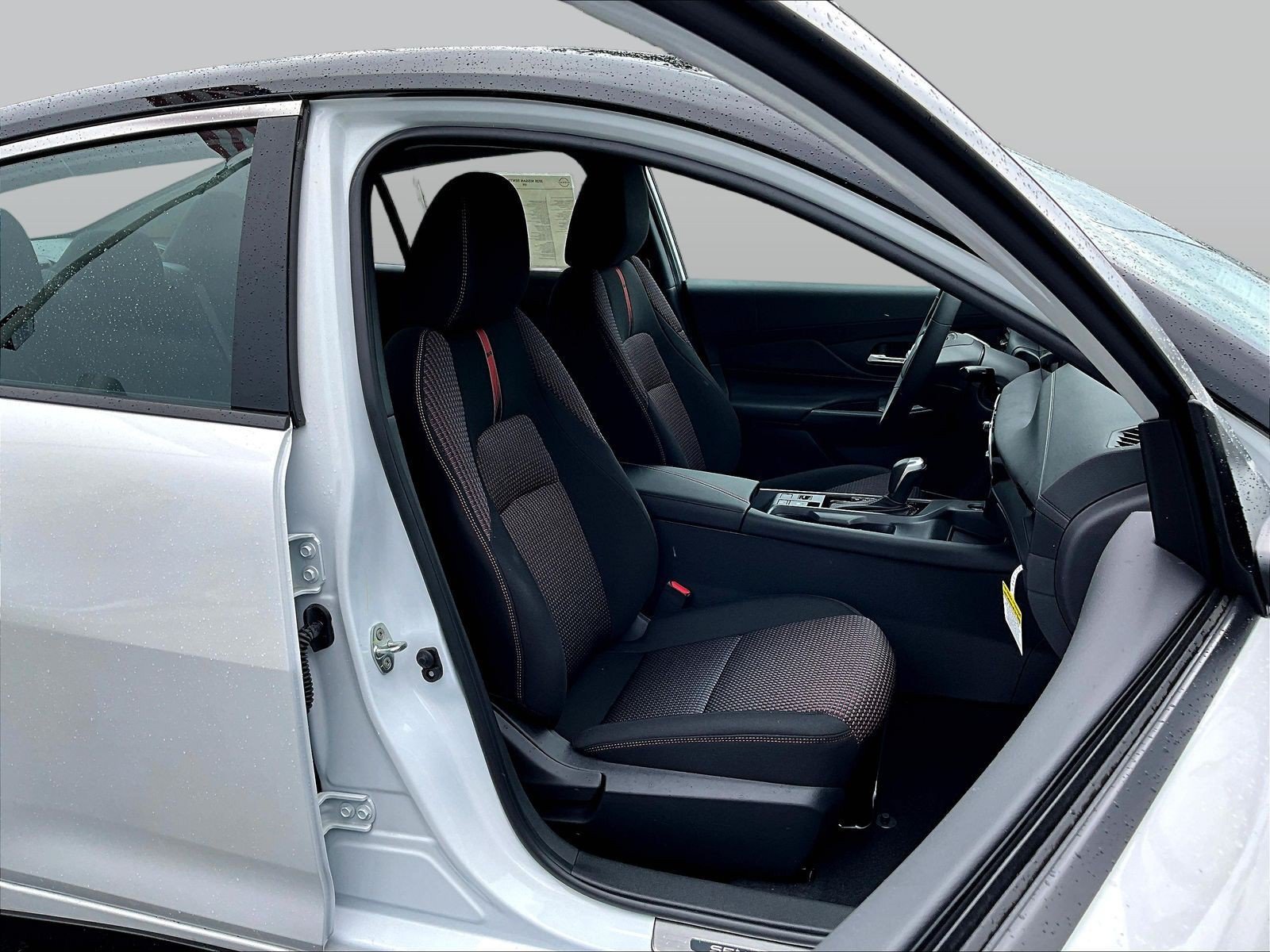 New 2026 Nissan Sentra SR w/ Floor Mat Package FWD image 12