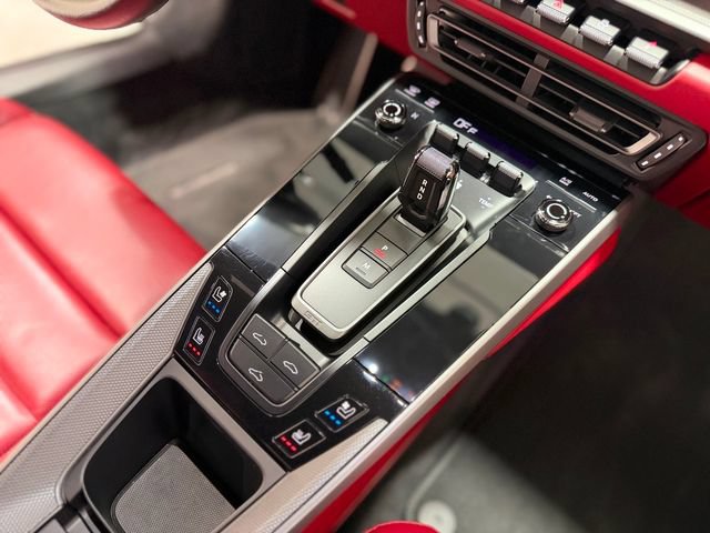 Used 2021 Porsche 911 Carrera RWD image 28