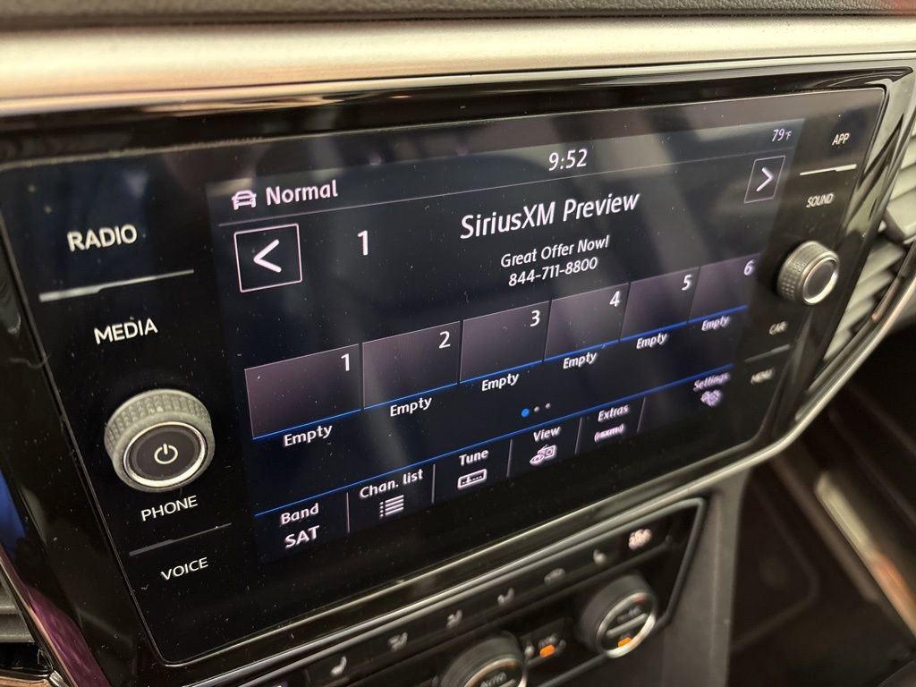 Used 2018 Volkswagen Atlas SEL AWD/4WD image 36